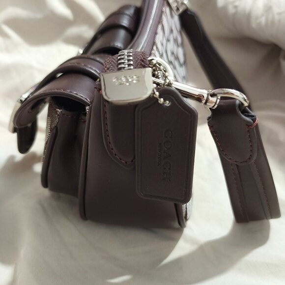 Coach Double-Pocket Brown Saddle Bag - Picture 7 of 12